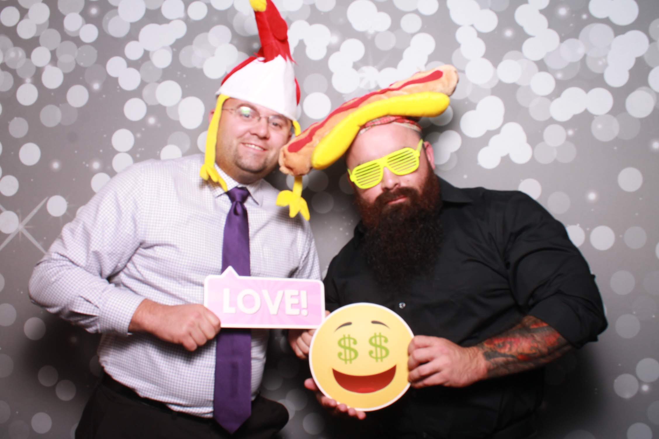 Lindsey Adams Reception at The Madison | View more photos from the event at gallery.photoboothcincy.com/u/PhotoBoothCincy/Lindsey-Adams-Reception-at-The-Madison